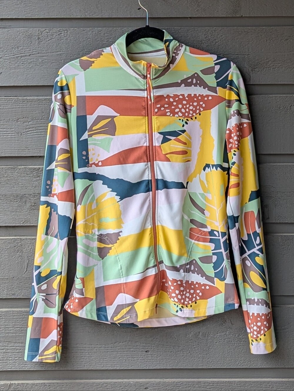 Carve Designs Lake Sunshirt Multicolor Striped Zip Jacket Size Medium UPF 50+